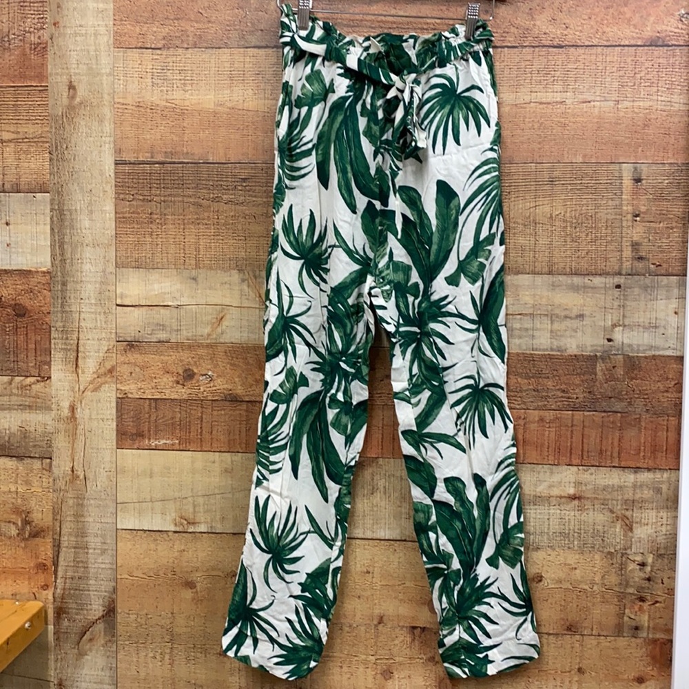 H&M Palm Leaf Flowy Pant Vacay Pants